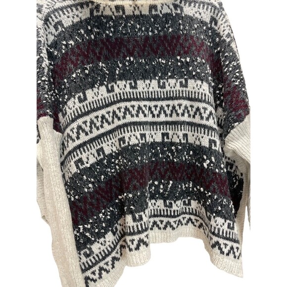 Hollister Women's Hooded Sweater Gray Aztec Poncho Style Size Small - Picture 5 of 8